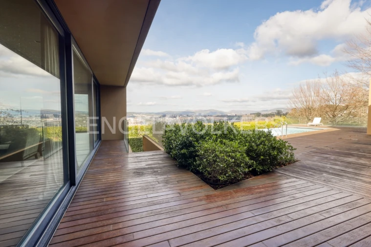 Moradia T5 para Venda em Guimarães Foto 24