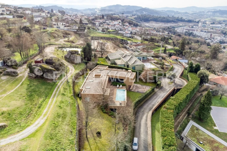 Moradia T5 para Venda em Guimarães Foto 27