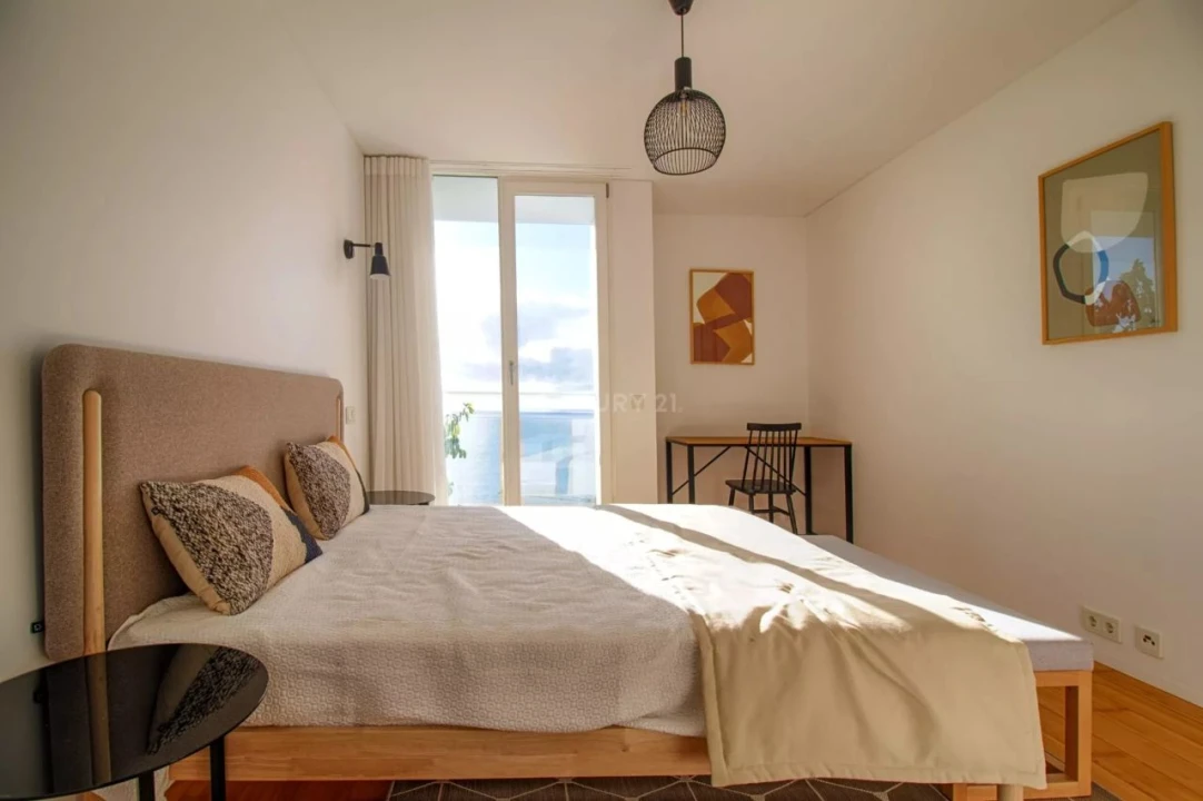 Moradia T4 para Venda em Funchal Foto 11