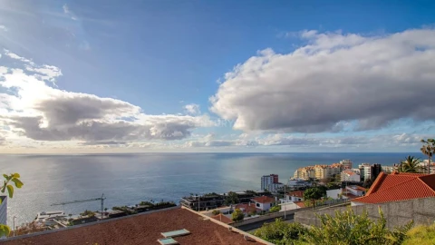 Moradia T4 para Venda em Funchal