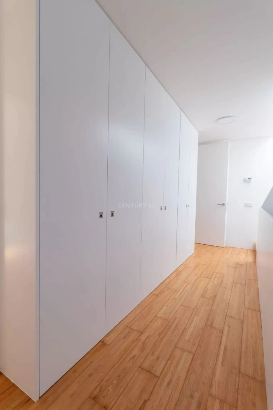 Moradia T4 para Venda em Funchal Foto 14