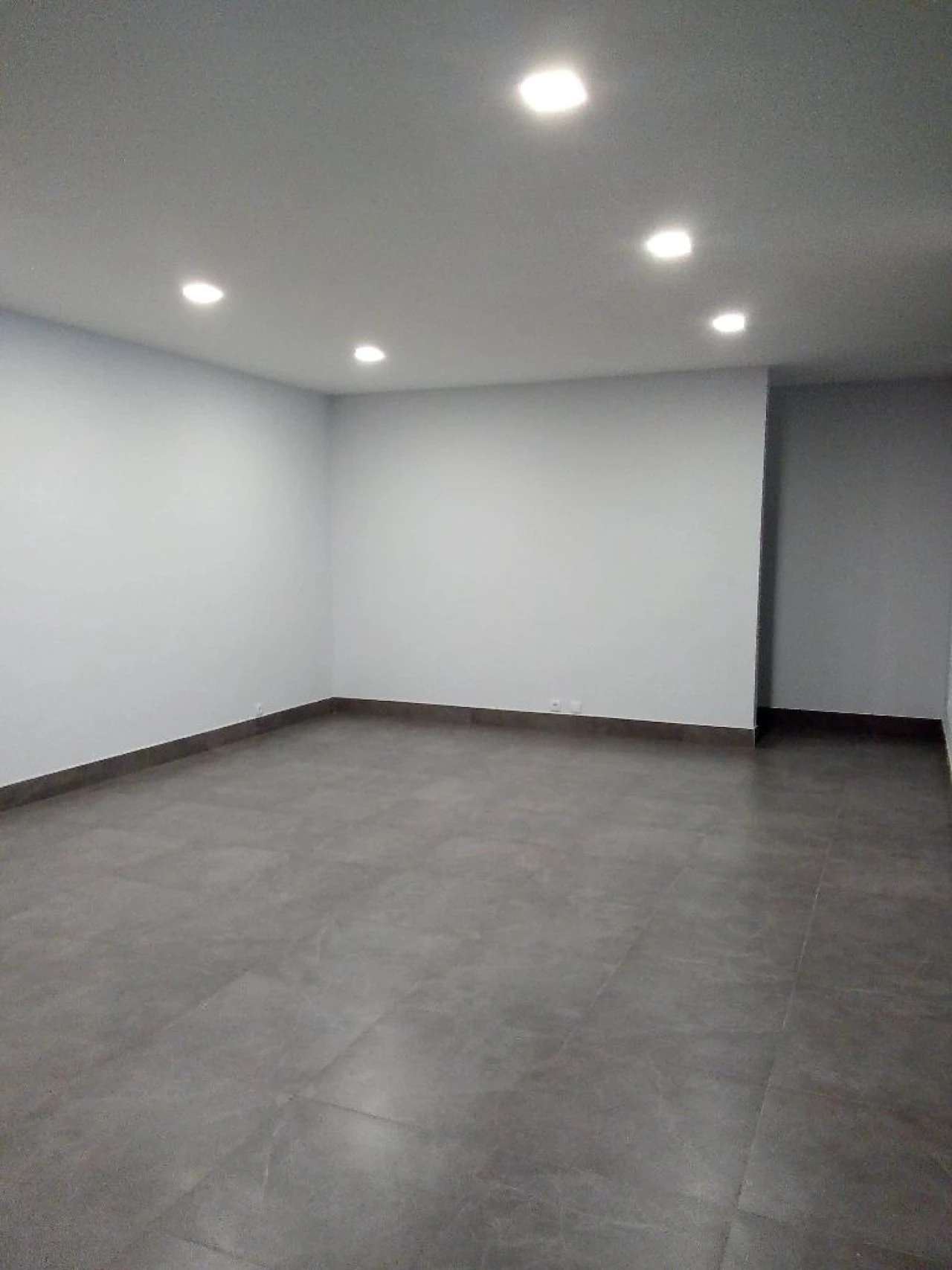 Loja para Venda em Braga Foto 11