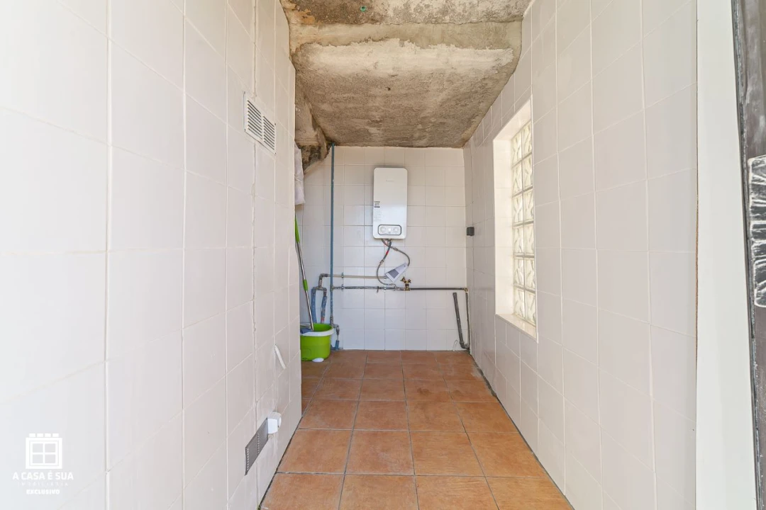 Moradia T3 para Venda em Casal de São Neutel Foto 16