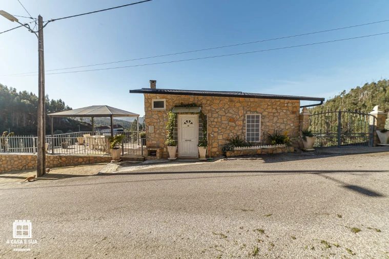 Moradia T3 para Venda em Casal de São Neutel Foto 38