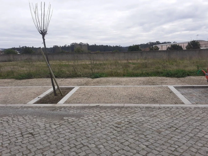 Terreno para Venda em Gião