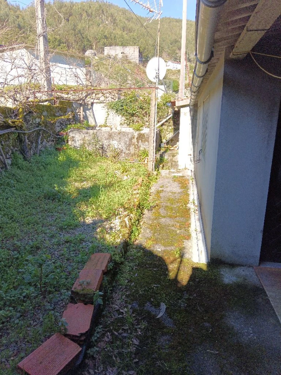 Quinta T3 para Venda em Lugar do Castelo Foto 17