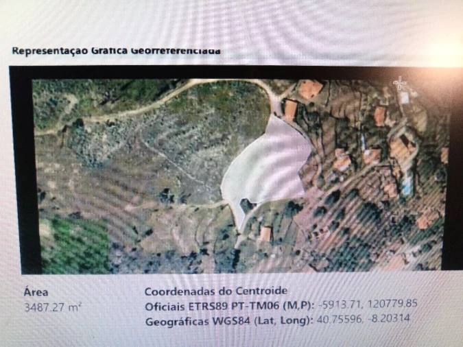 Quinta T3 para Venda em Lugar do Castelo Foto 35