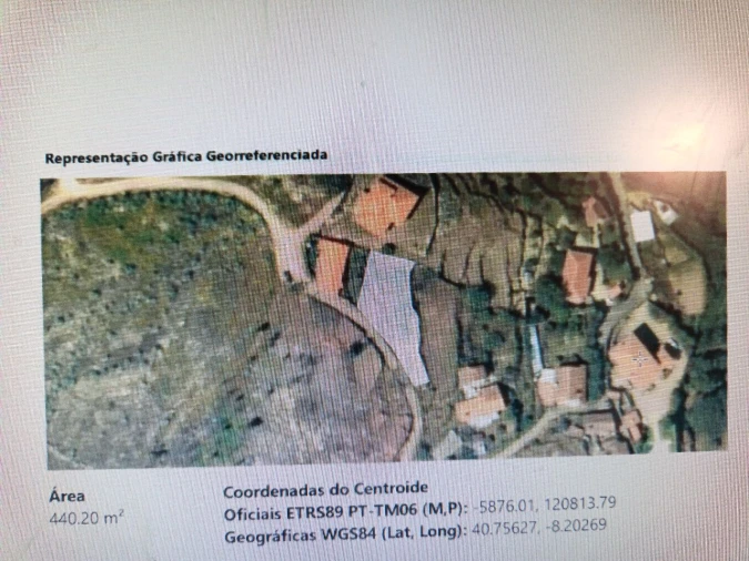 Quinta T3 para Venda em Lugar do Castelo Foto 38