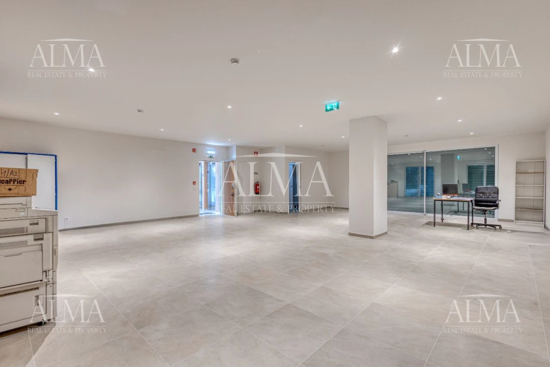 Apartamento T4 para Venda em Porto Foto 27