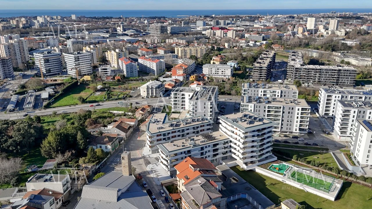Apartamento T4 para Venda em Porto Foto 33