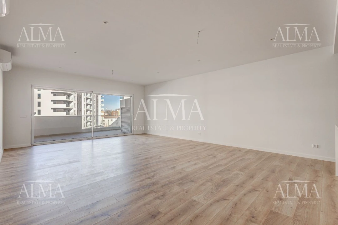 Apartamento T4 para Venda em Porto Foto 5