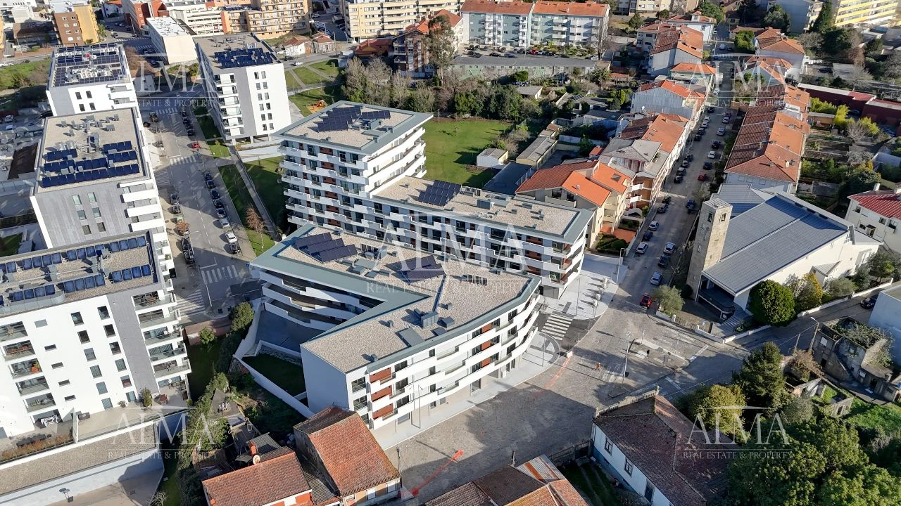 Apartamento T4 para Venda em Porto Foto 34