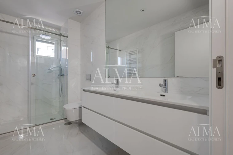 Apartamento T4 para Venda em Porto Foto 11