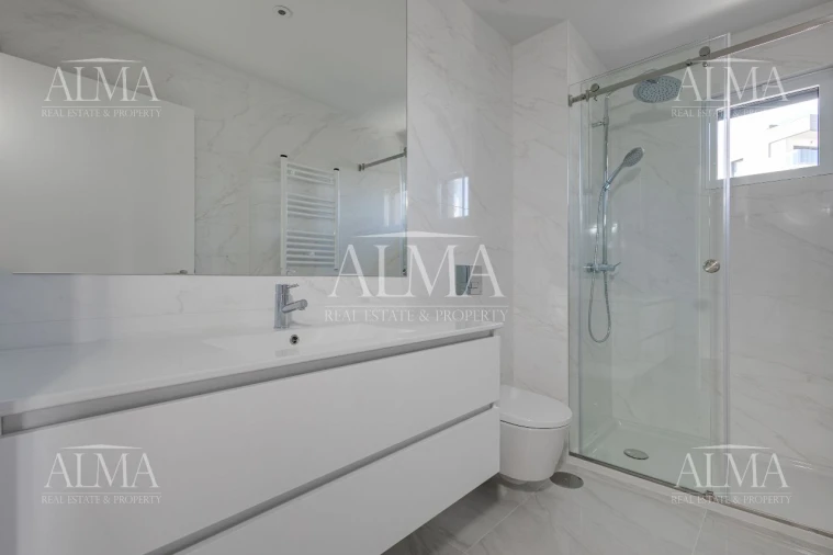 Apartamento T4 para Venda em Porto Foto 13