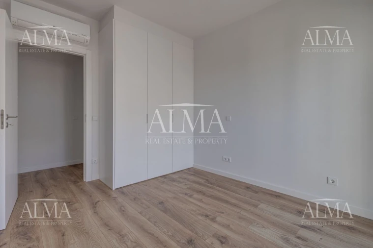 Apartamento T4 para Venda em Porto Foto 15