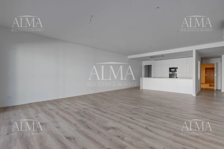 Apartamento T4 para Venda em Porto Foto 3