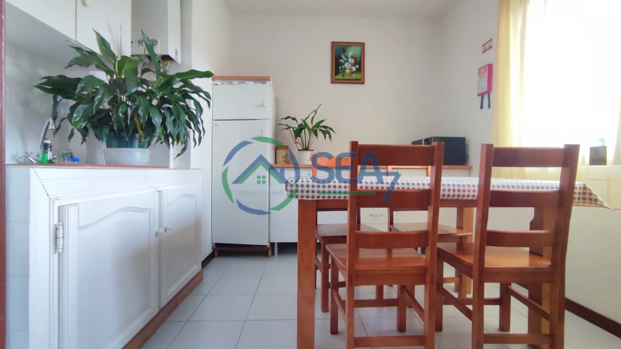 Moradia T6 para Venda em Belinho Foto 6