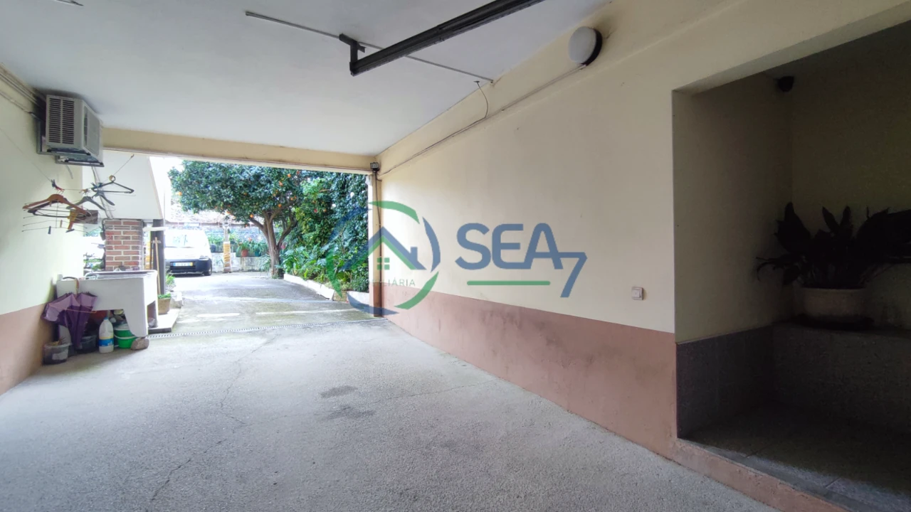 Moradia T6 para Venda em Belinho Foto 29