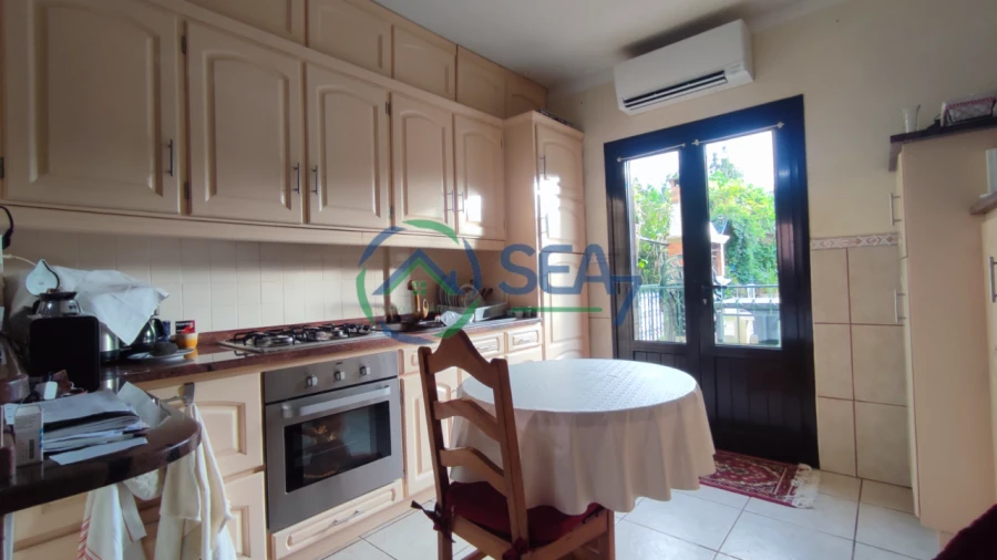 Moradia T6 para Venda em Belinho Foto 30