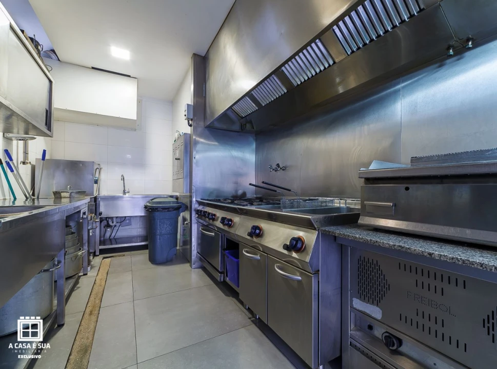 Loja para Venda em Espinho Foto 11