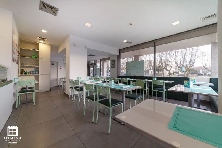 Loja para Venda em Espinho Foto 1