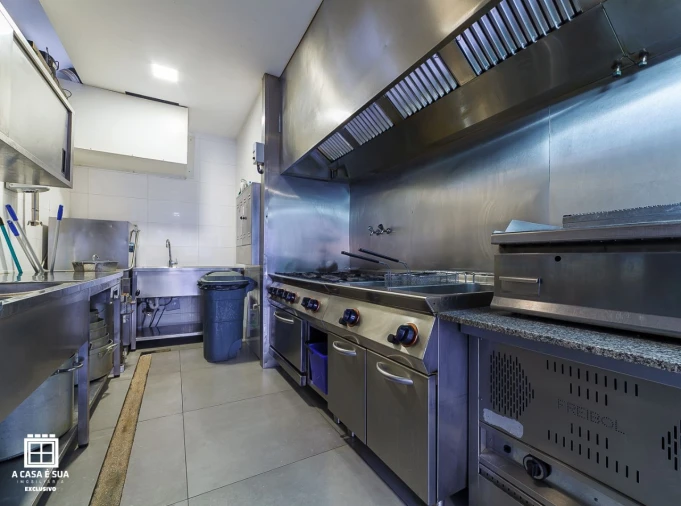 Loja para Venda em Espinho Foto 11