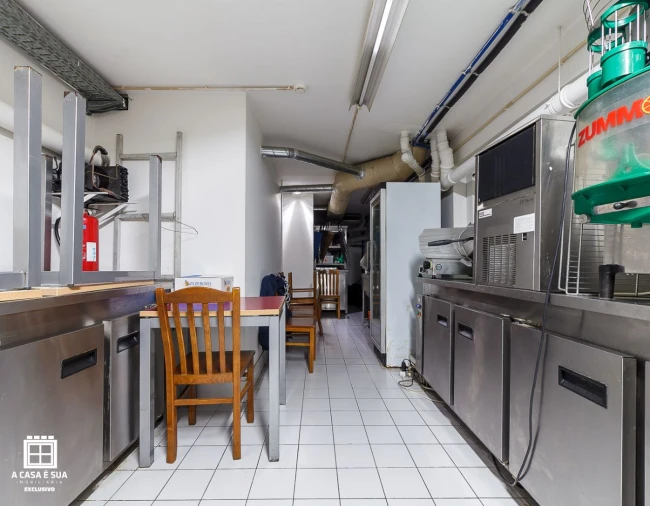 Loja para Venda em Espinho Foto 17