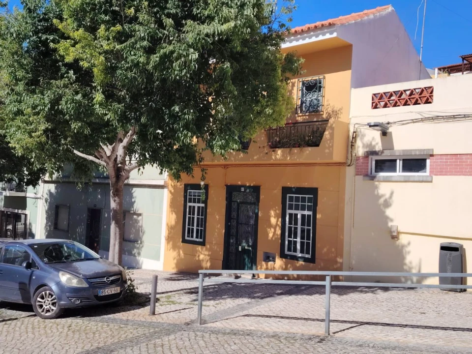 Moradia T4 para Venda em Loulé Foto 1