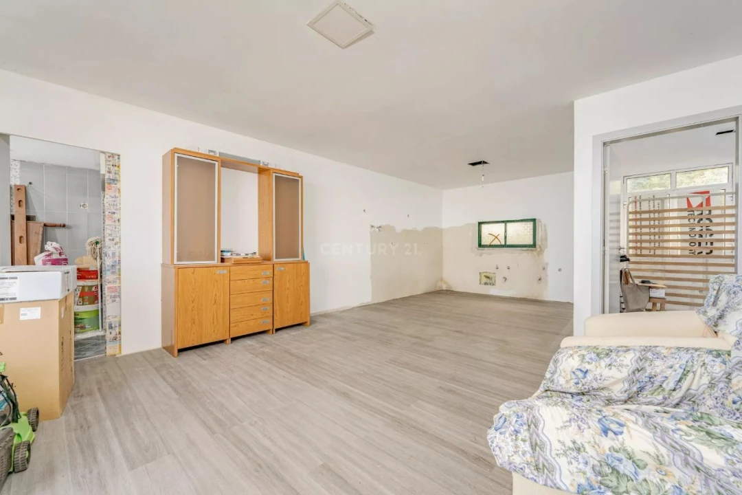 Moradia T2 para Venda em Achada Grande Foto 15