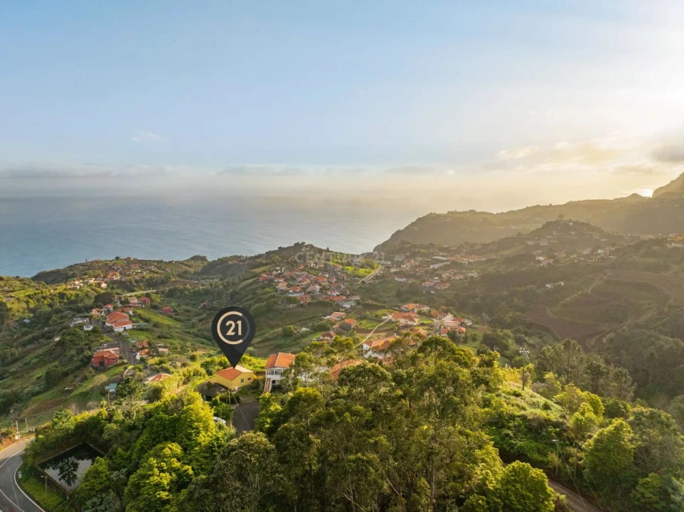 Moradia T2 para Venda em Achada Grande Foto 25