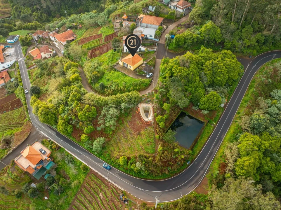 Moradia T2 para Venda em Achada Grande Foto 33