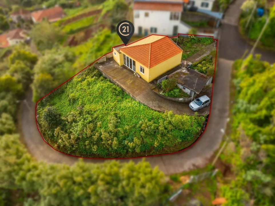 Moradia T2 para Venda em Achada Grande Foto 35