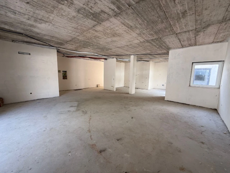 Moradia T4 para Venda em Rio Maior Foto 9