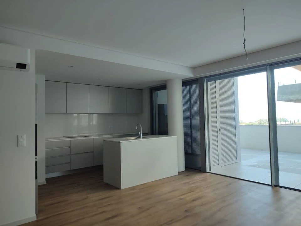 Apartamento T2 para Venda em Vila Nova de Gaia Foto 1