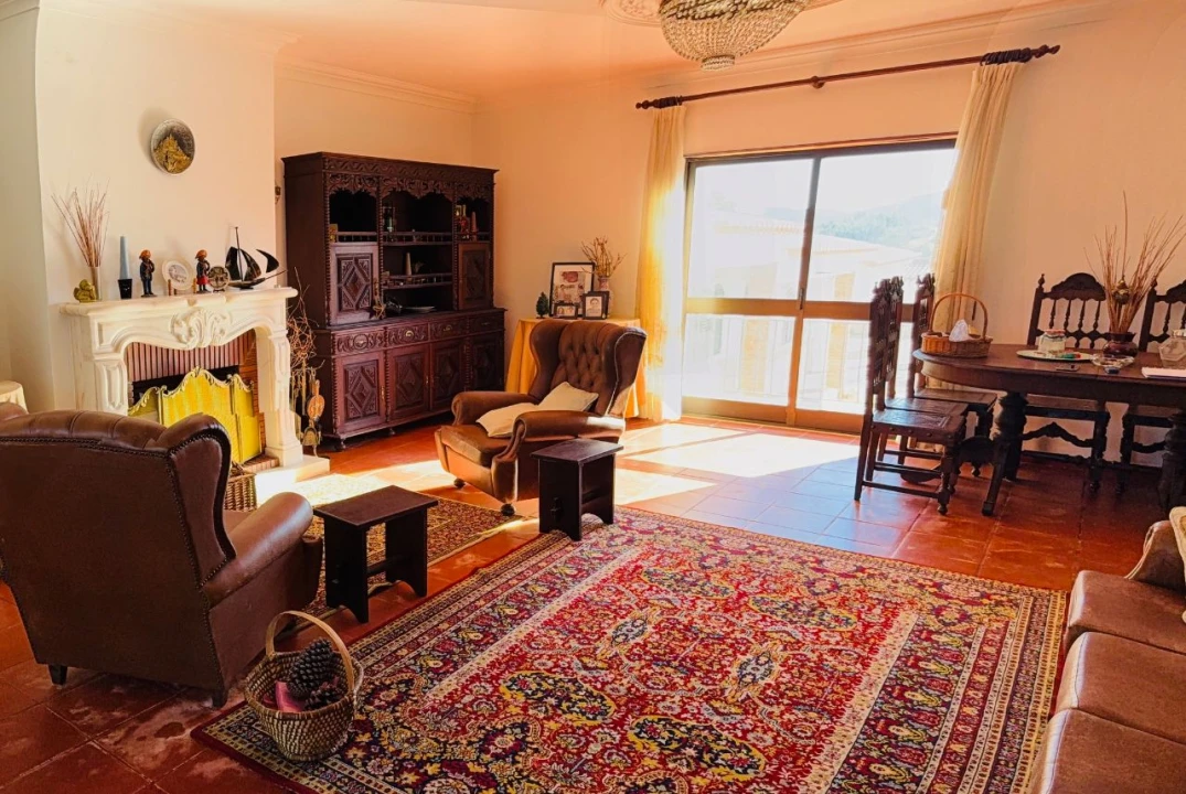 Moradia T5 para Venda em Landal Foto 17