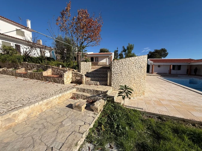 Moradia T5 para Venda em Landal Foto 9