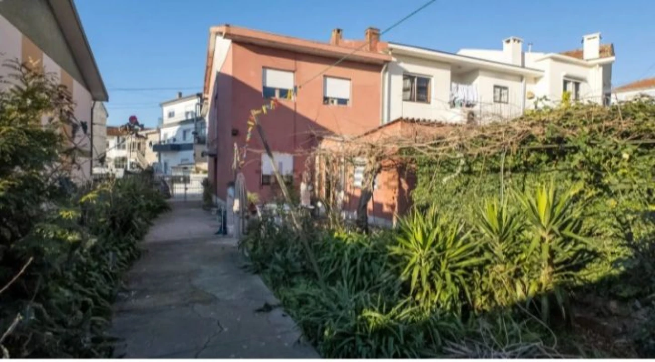 Moradia T4 para Venda em Rio Tinto Foto 8