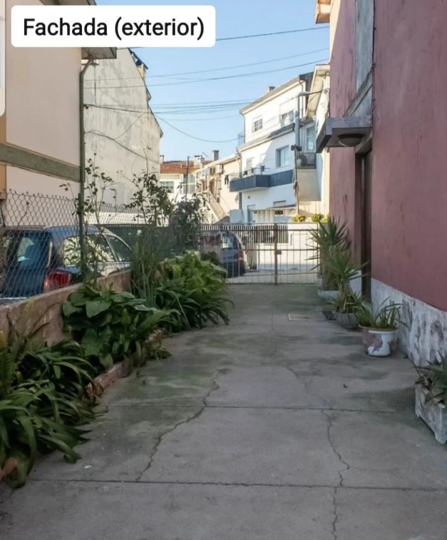 Moradia T4 para Venda em Rio Tinto Foto 12