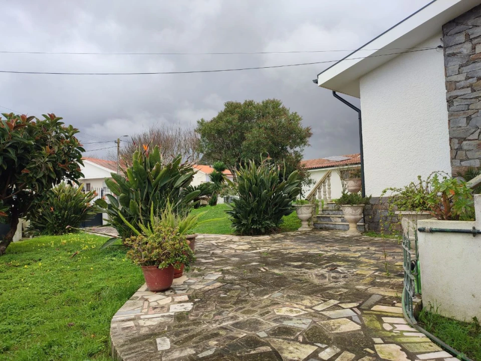 Moradia T9 para Venda em Vila Nova de Gaia Foto 22