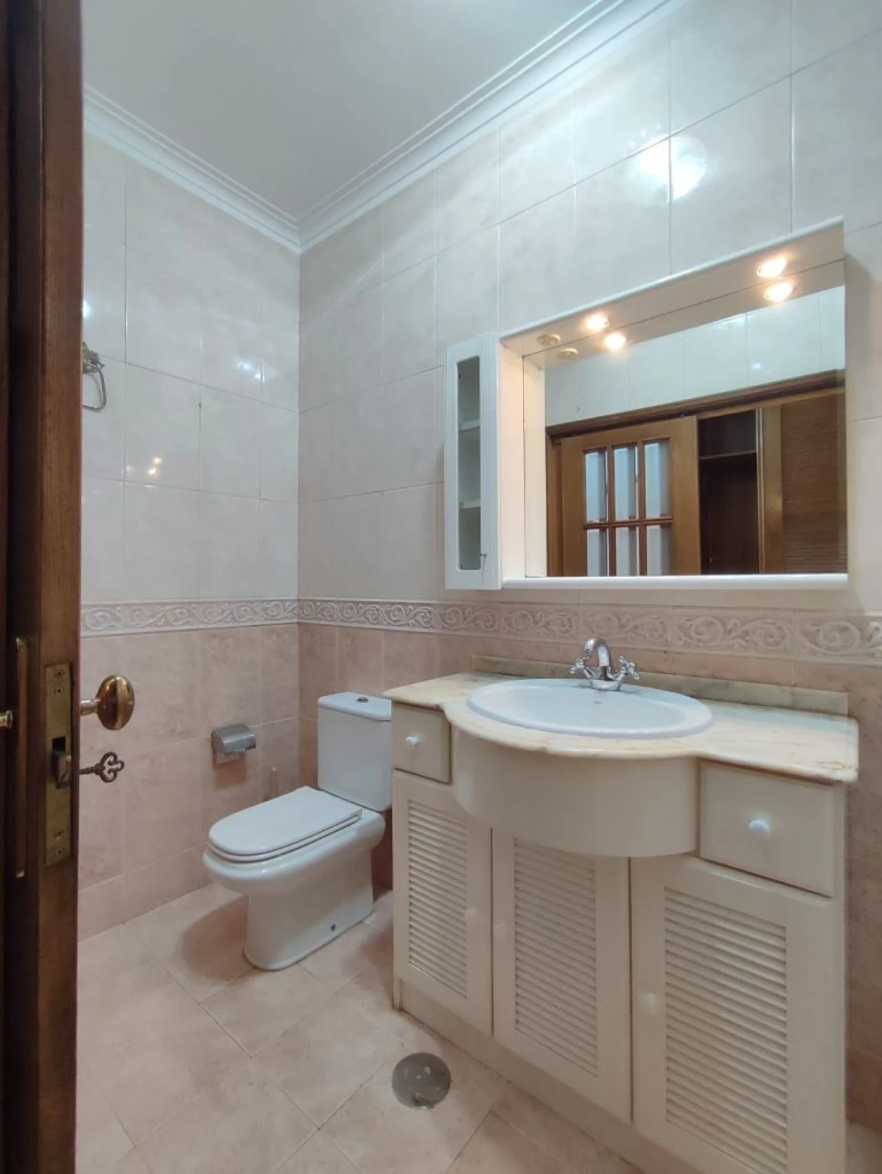 Moradia T9 para Venda em Vila Nova de Gaia Foto 48