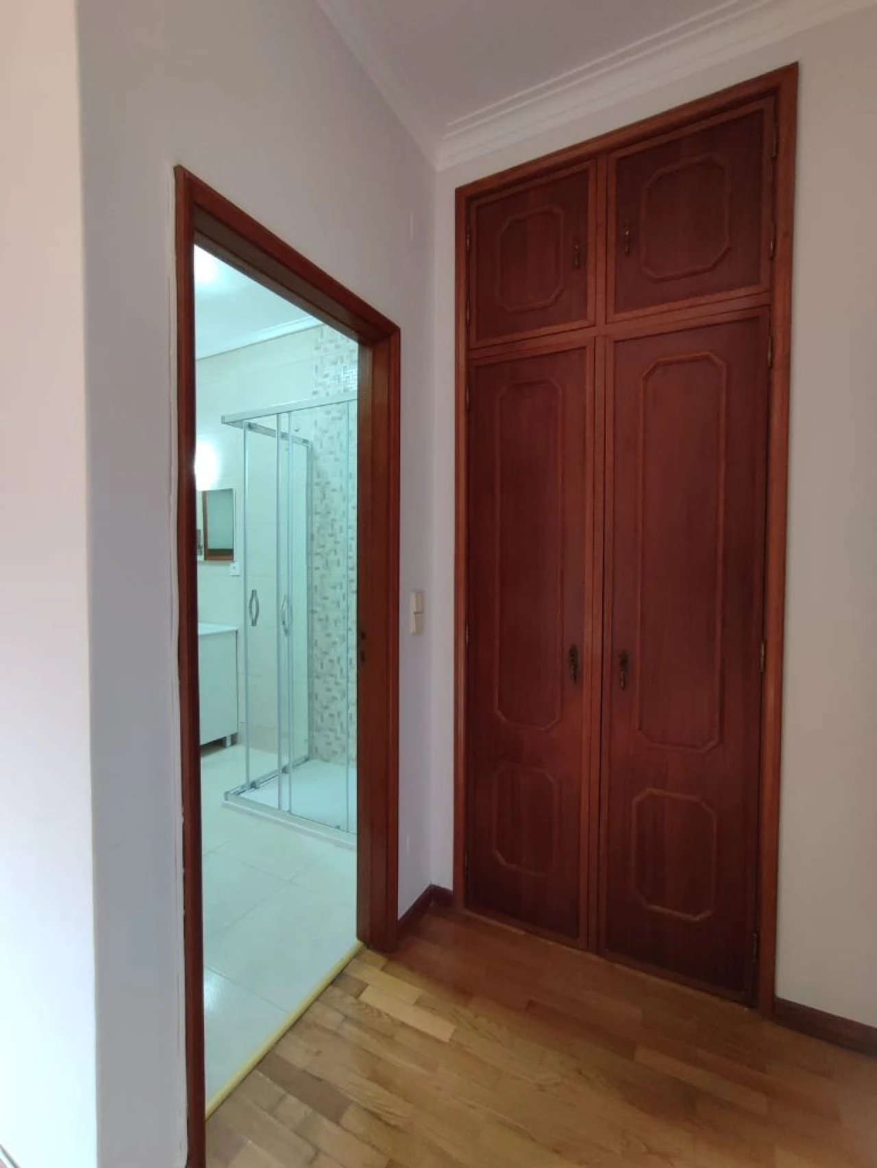 Moradia T9 para Venda em Vila Nova de Gaia Foto 68