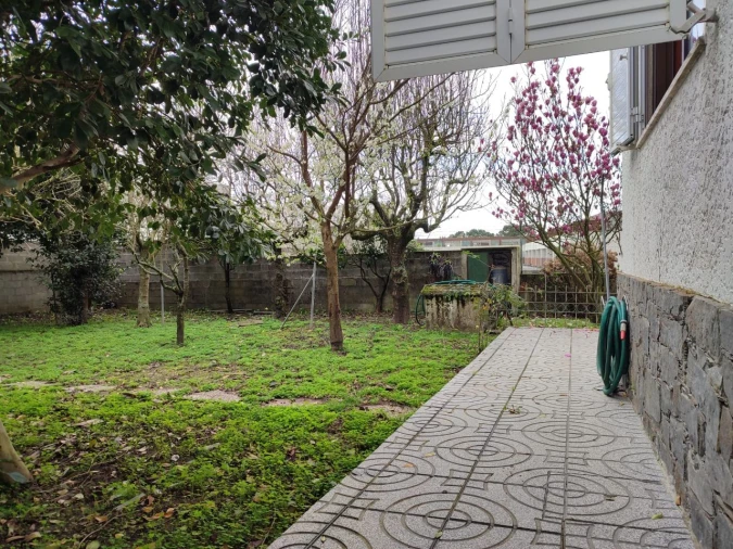 Moradia T9 para Venda em Vila Nova de Gaia Foto 16