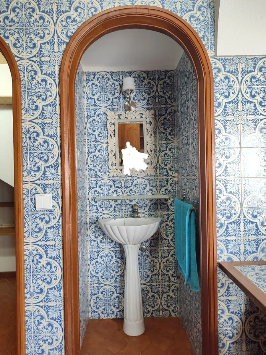 Moradia T9 para Venda em Vila Nova de Gaia Foto 35