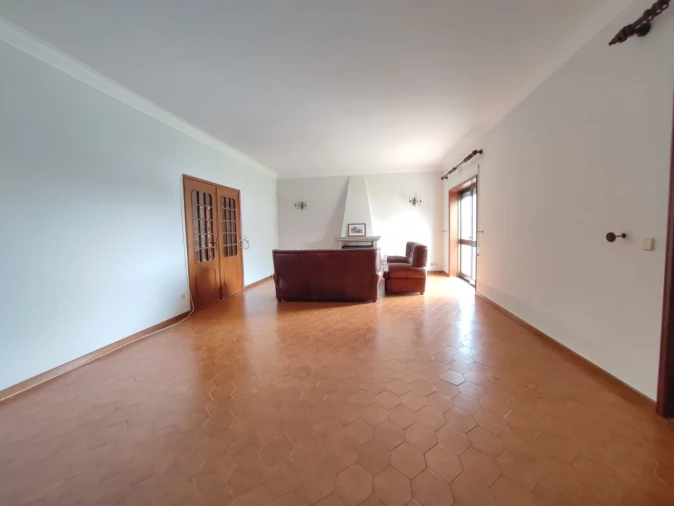 Moradia T9 para Venda em Vila Nova de Gaia Foto 38