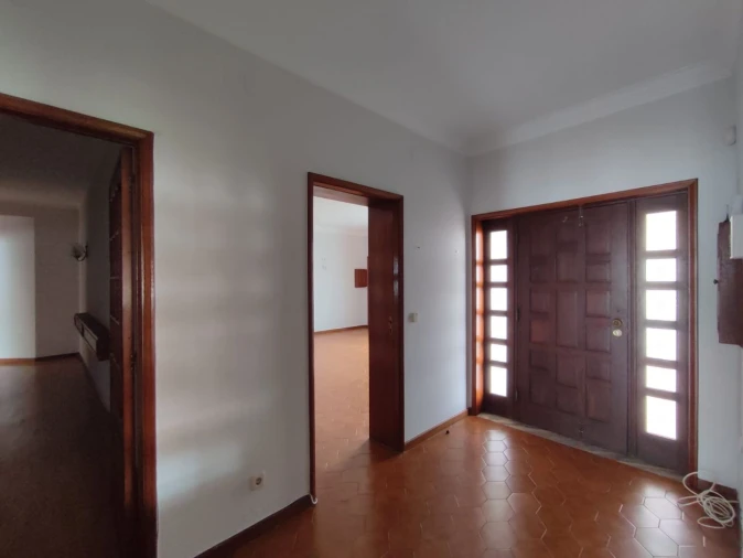 Moradia T9 para Venda em Vila Nova de Gaia Foto 40