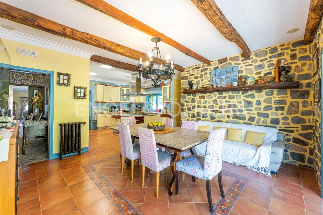 Moradia T4 para Venda em Lemenhe Foto 17