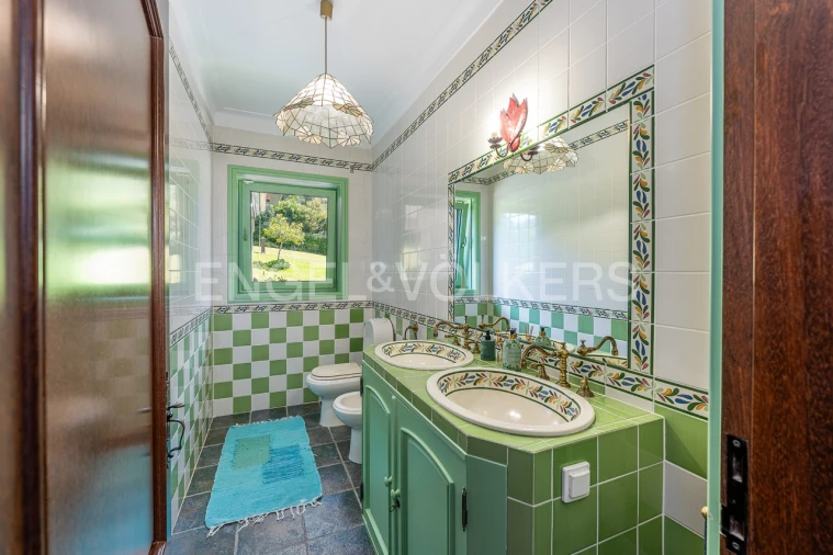 Moradia T4 para Venda em Lemenhe Foto 13