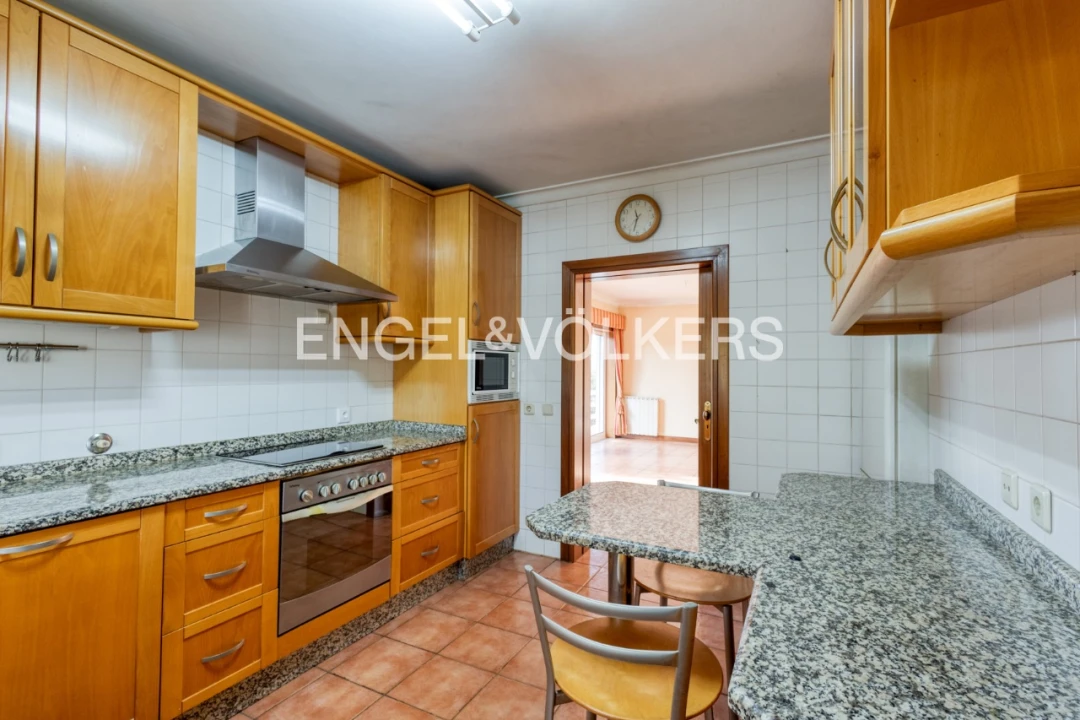 Moradia T4 para Venda em Santa Maria de Arnoso Foto 13