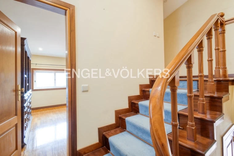 Moradia T4 para Venda em Santa Maria de Arnoso Foto 14