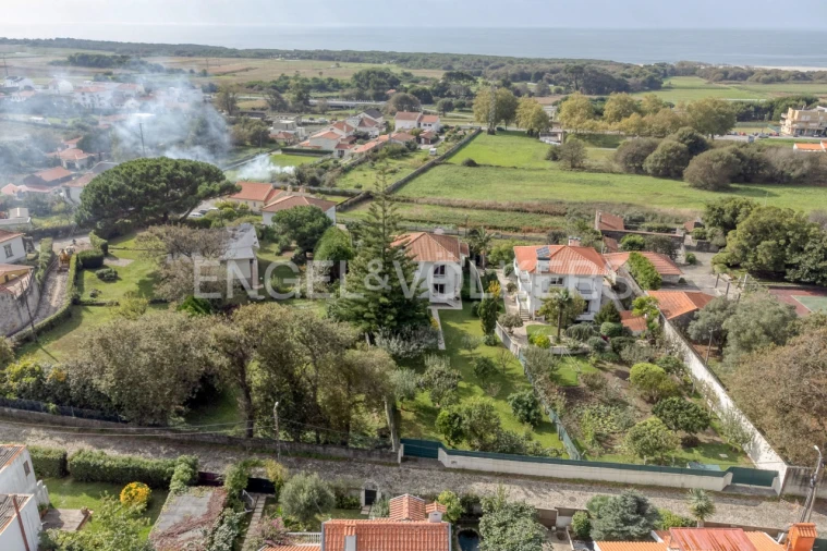 Moradia T4 para Venda em Afife Foto 2